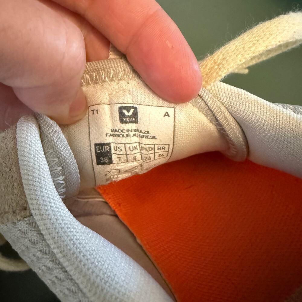 Veja Venturi Sneakers Sz 38 / 7 - Picture 8 of 8